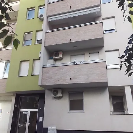 Appealing Close To Danube Embankment Appartamento *
